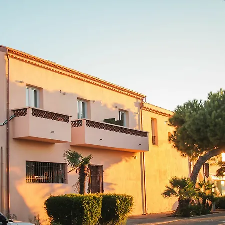 Apartment La Maison Du Port Saint-Tropez
